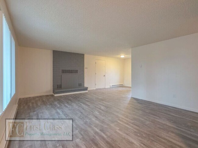 Foto del edificio - 1760 NE 24th Ave