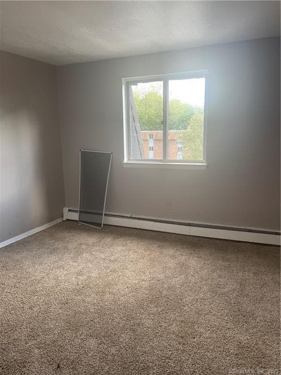 Building Photo - 1027 Old Colony Rd