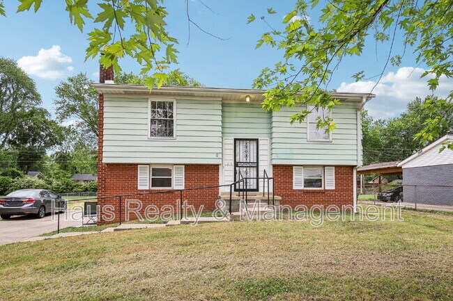 Foto del edificio - 144 Airport Rd