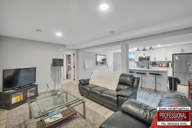 Building Photo - 21 Huron Dr