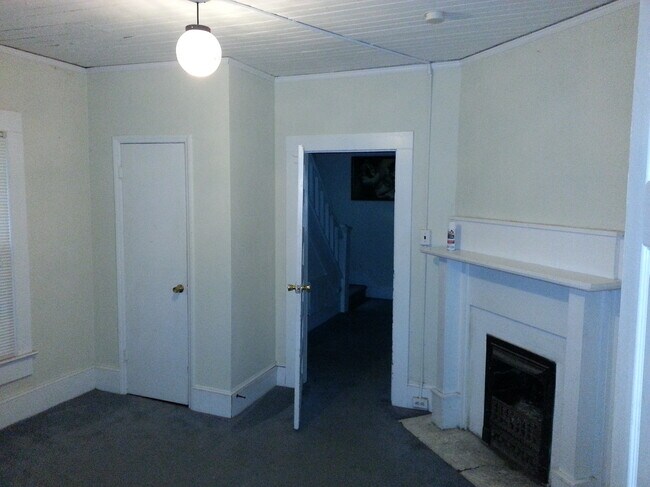 Building Photo - 1206 W Florida St