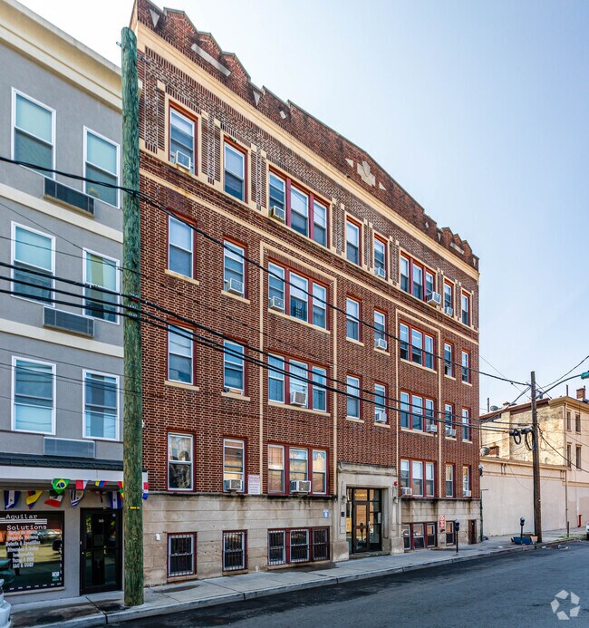 Foto del edificio - 12-20 Canfield St