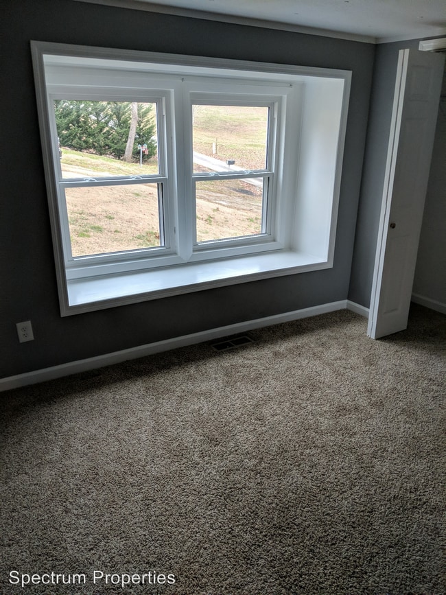 Foto del edificio - 3 br, 2 bath House - 302 Cornbread Rd