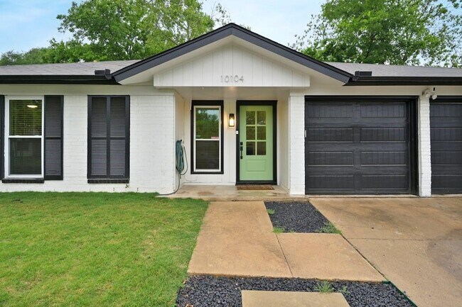 Foto del edificio - 10104 Woodhaven Dr