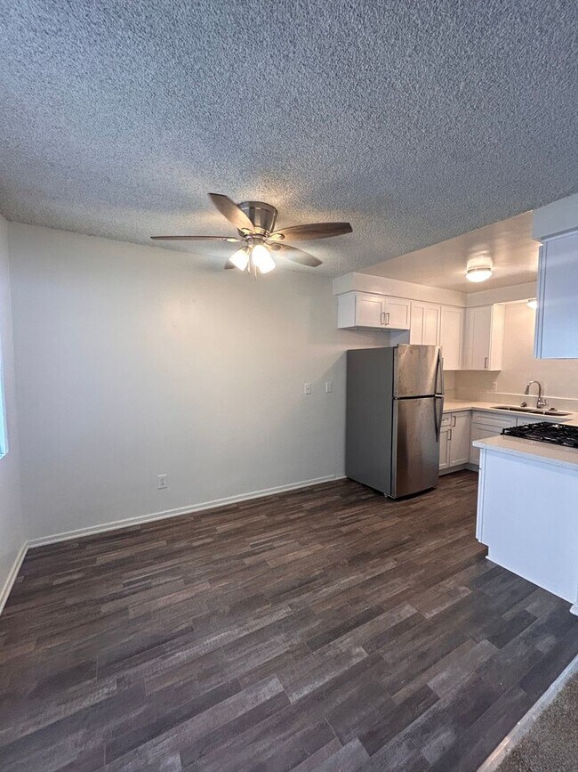 Building Photo - 4113
