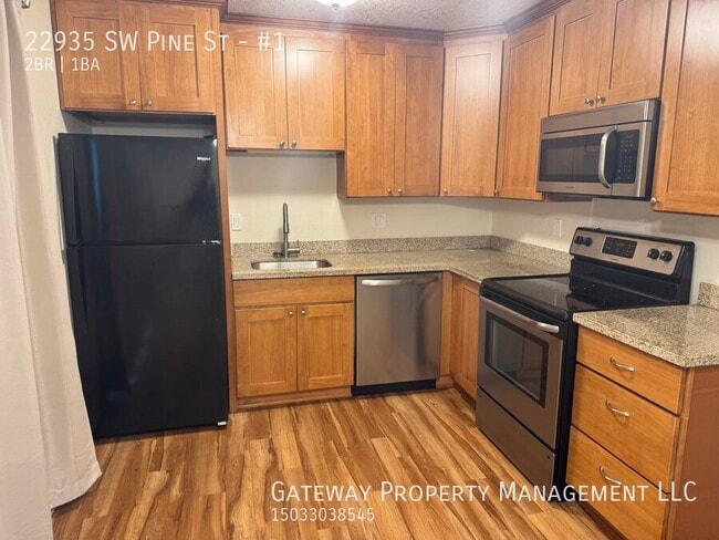 Foto del edificio - 22935 SW Pine St