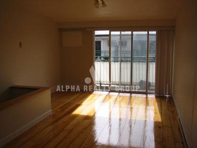 Building Photo - 49 Symphony Rd