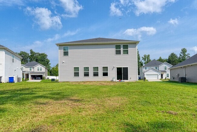 Building Photo - 123 Mainsail Wy