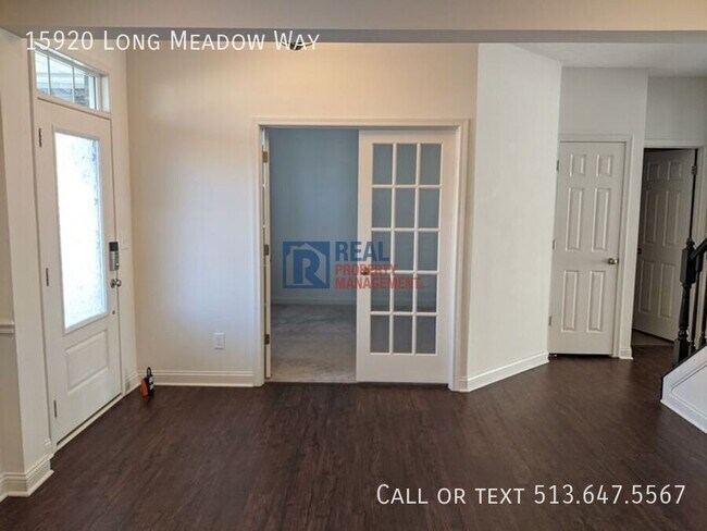 Foto del edificio - 15920 Long Meadow Way