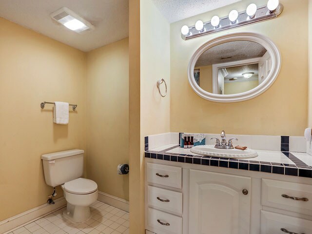 Building Photo - 125 Shipyard Dr