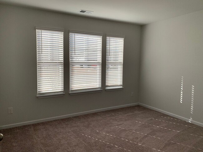 Building Photo - 1795 Fox Trce Cir