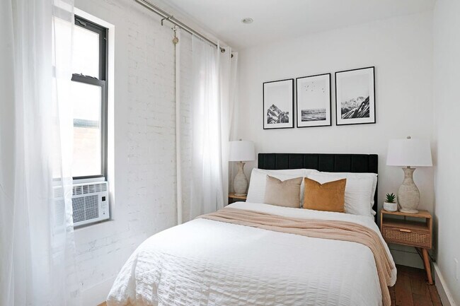 Building Photo - 1290 1st Ave