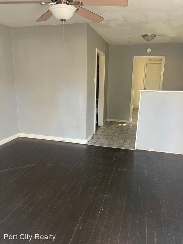 Building Photo - 2 br, 1 bath House - 3007 Boone St.