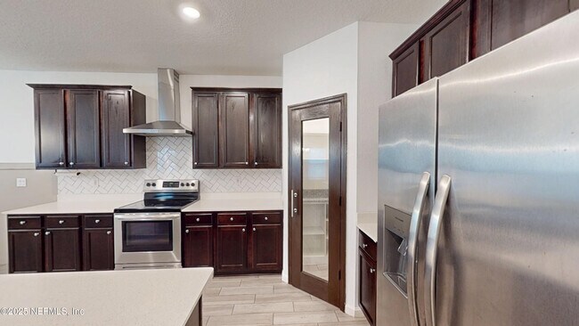 Foto del edificio - 2768 Pointed Leaf Rd