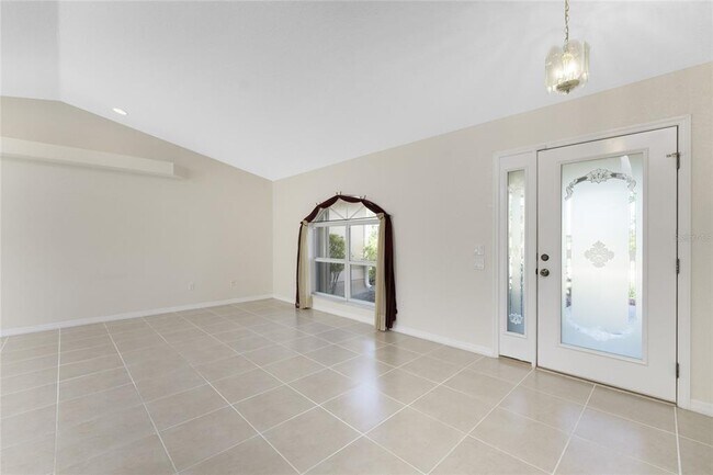 Foto del edificio - 289 White Marsh Ln