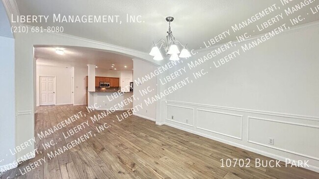 Foto del edificio - 10702 Buck Park