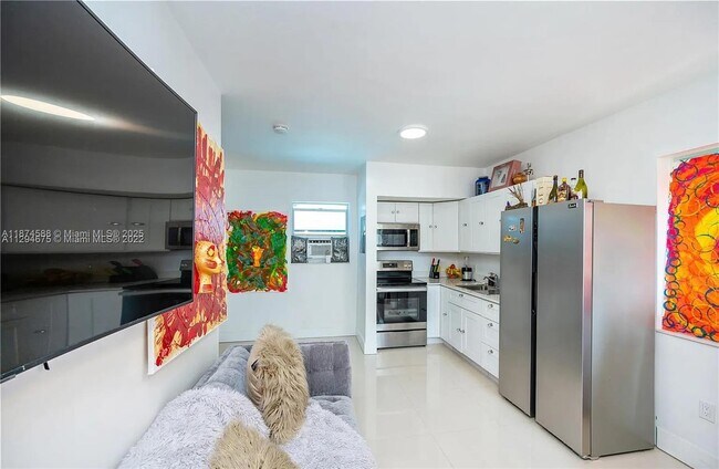 Foto del edificio - 7655 NW 4th Ct