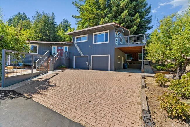 Foto del edificio - 24190 Summit Woods Dr