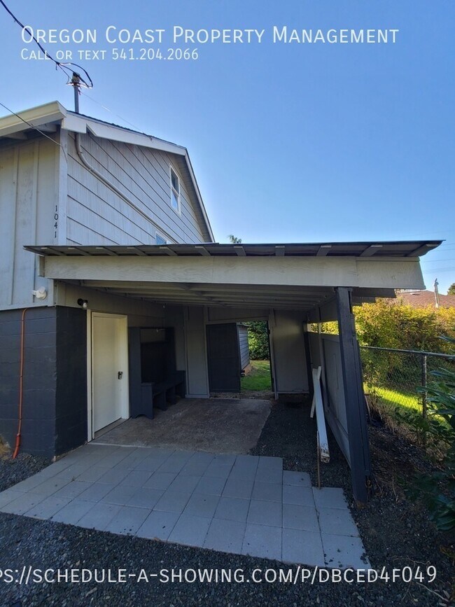 1041 NE Grant St, Newport, OR 97365 House Rental in Newport, OR