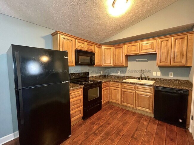 Building Photo - 1232 Amber Meadows Cir