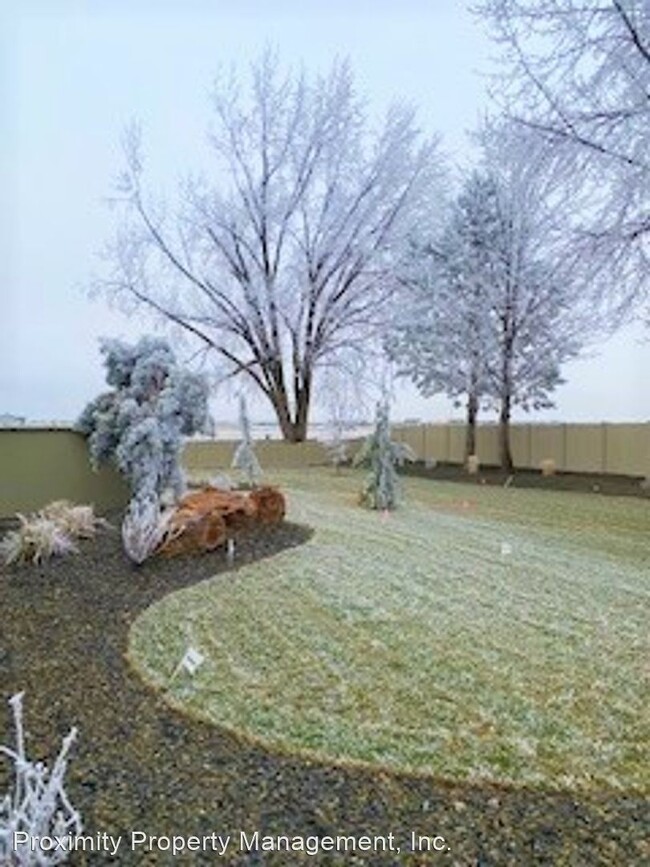 Foto del edificio - 3 br, 2 bath House - 5865 N. Black Cat Road