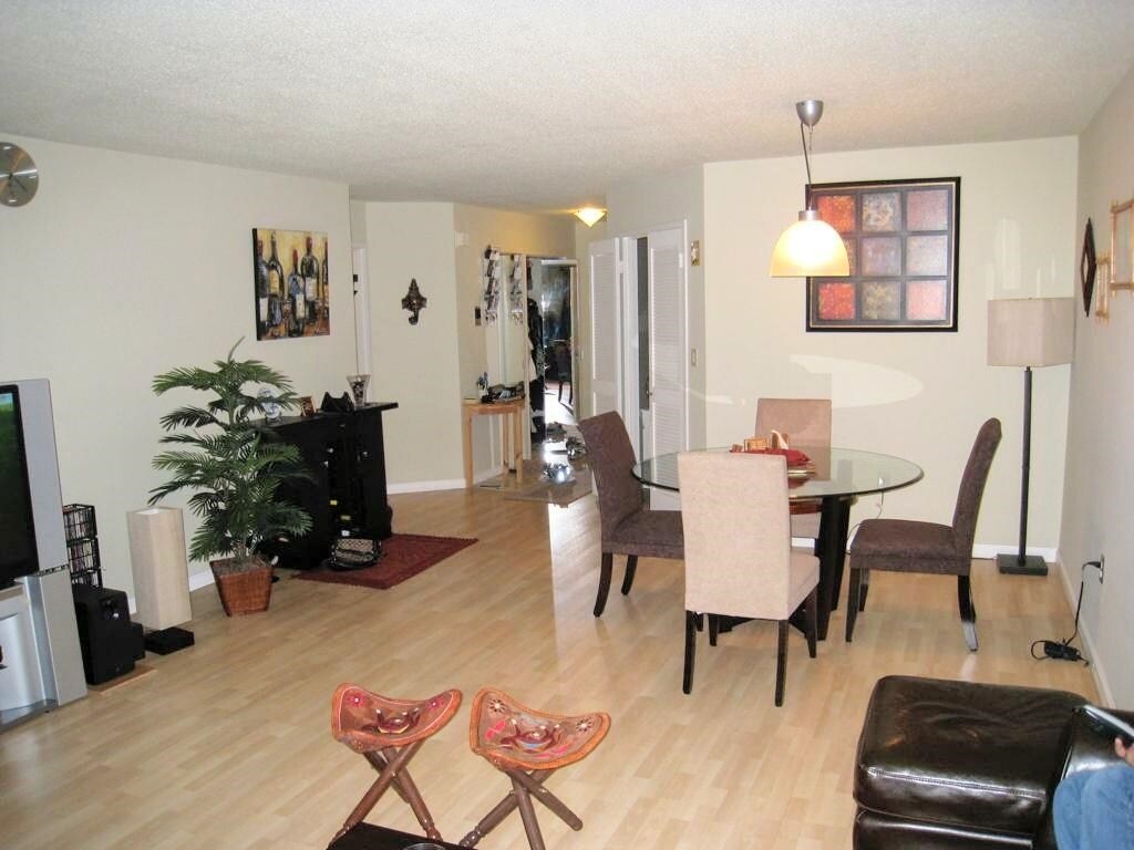 Primary Photo - 2408 Harmon Cove Tower