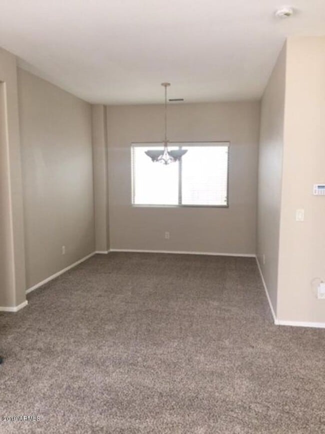 Building Photo - Great Home in Power Ranch W/ COMMUNITY POOL