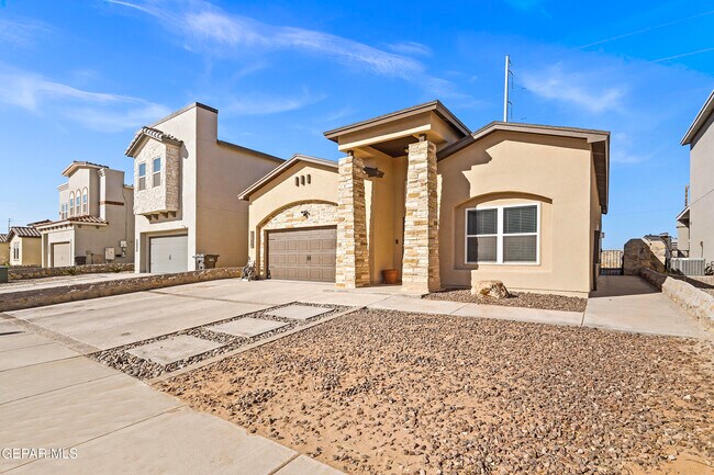 Foto del edificio - 3729 Surmise St