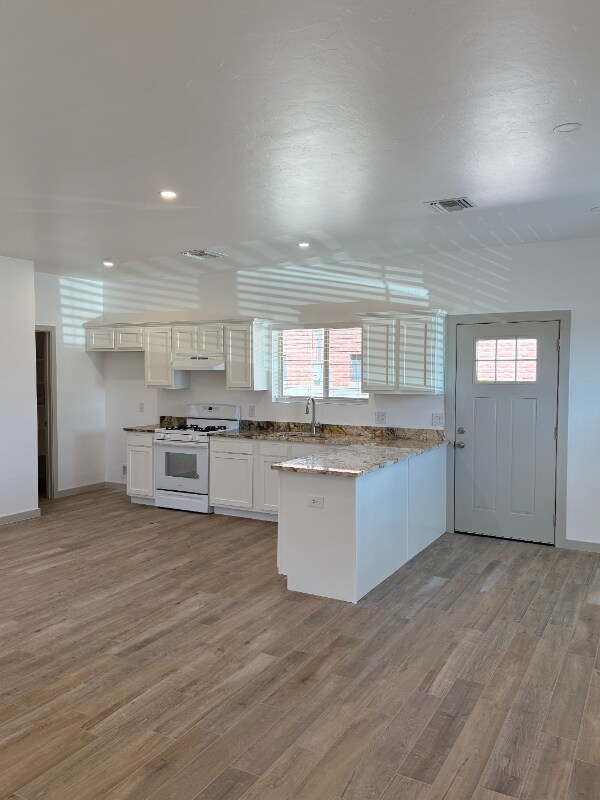 Foto del edificio - 729 E 35th St
