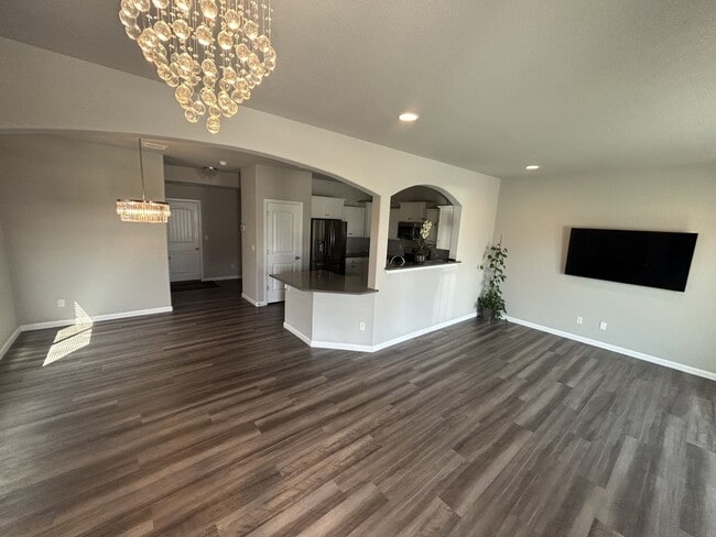 Building Photo - 4079 Samaritan Lp