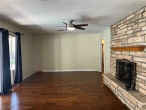 Building Photo - 2618 Burton Ave