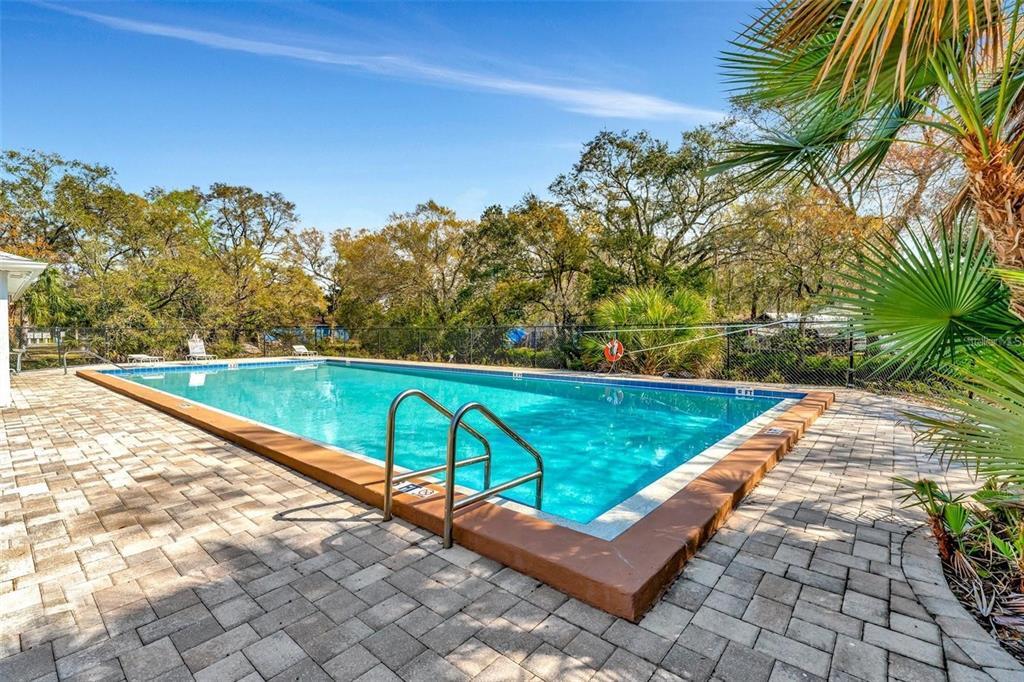 Primary Photo - 4139 Dolphin Dr