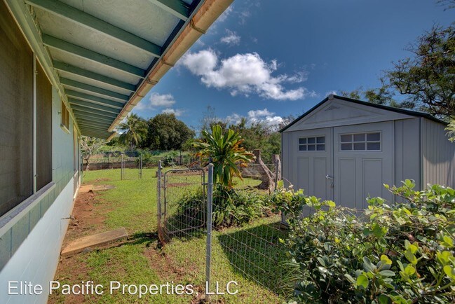 Building Photo - 3 br, 1.5 bath House - 5584 Tapa Street
