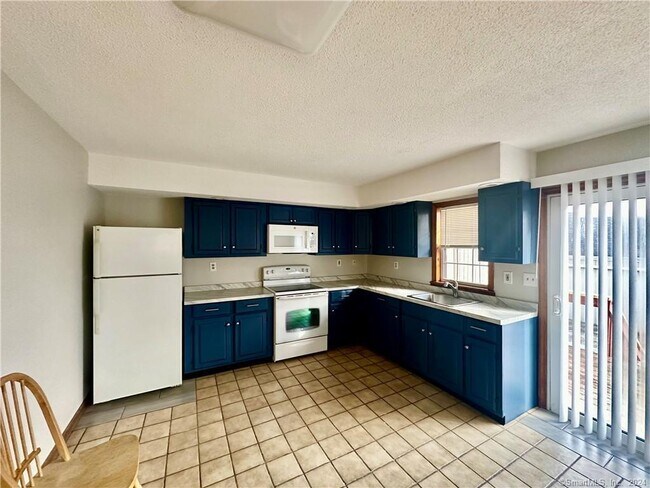 Building Photo - 51 Woodmont Ave