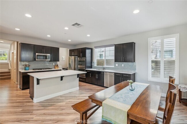 Foto del edificio - 123 Sparrow