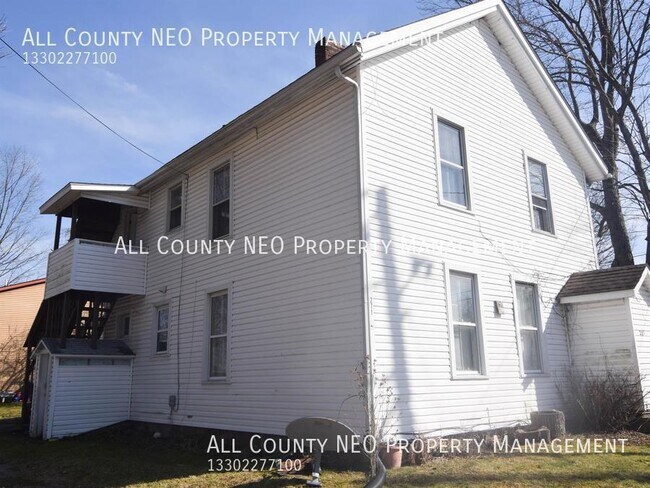 Building Photo - 2 Bedroom, 1 Bathroom apartment in Ravenna