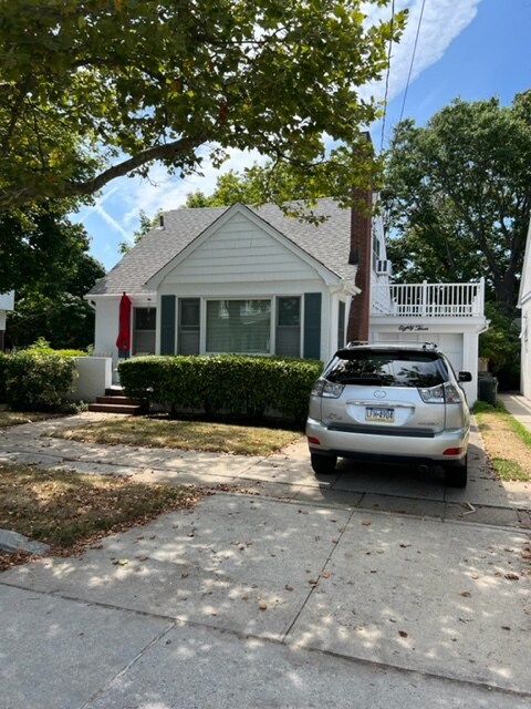 Seasonal Furnished Beach Houses - 80 Cedarhurst Ave