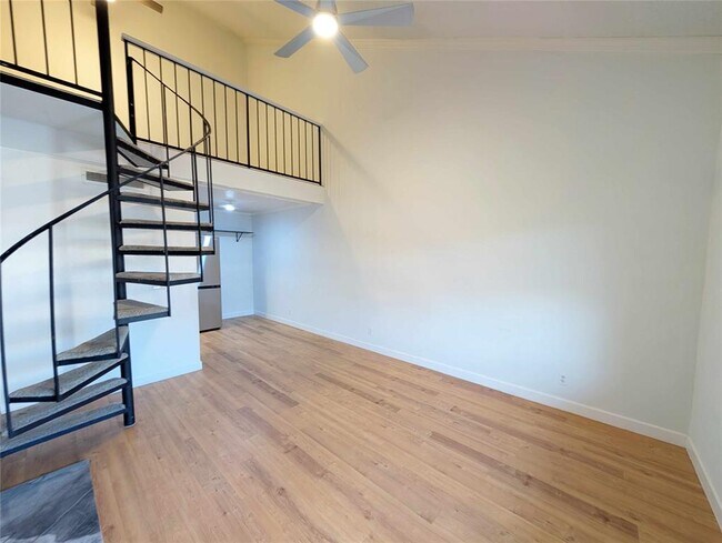 Foto del edificio - 11130 N Stratford Dr