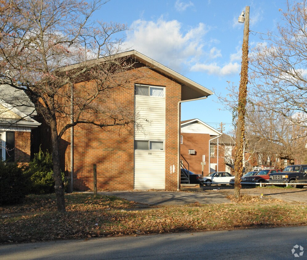 Foto del edificio - 1118-1124 9th Ave
