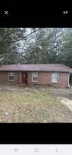 Building Photo - 4058 Lindsey Dr