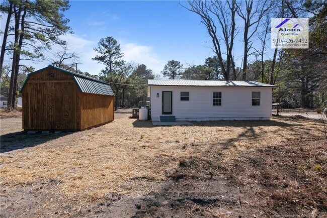 Building Photo - 1315 Cade Hill Ave