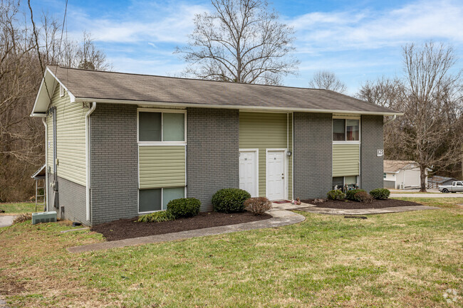 Foto del edificio - Red Bud Apartments