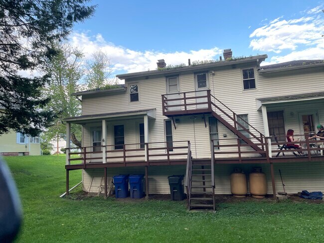 Foto del edificio - 114 N Whitney St