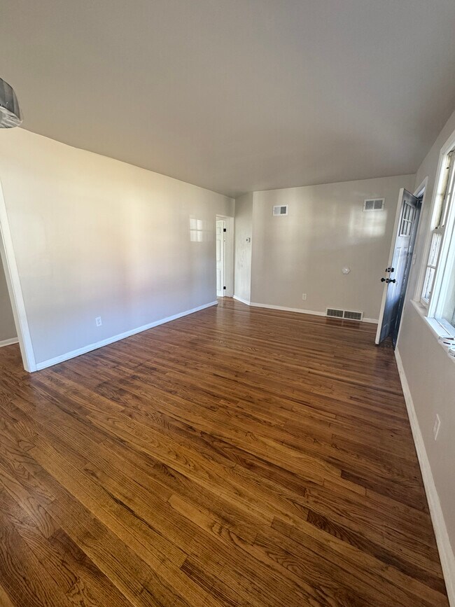 Foto del edificio - 3514 Monterey St