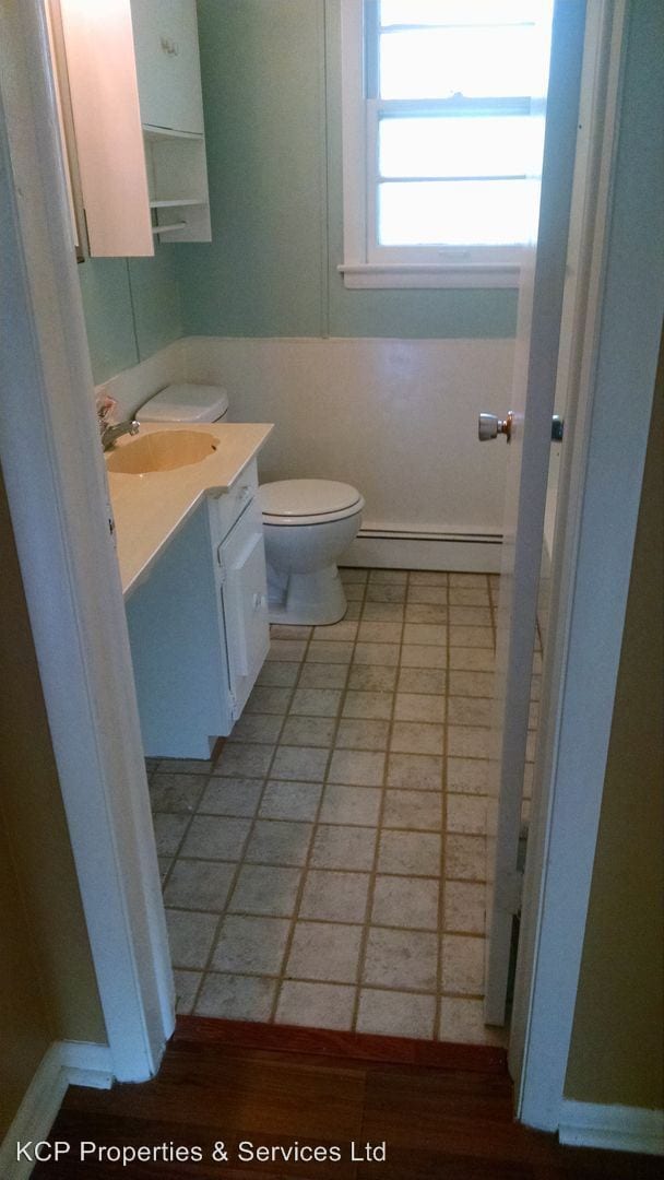 Building Photo - 2 br, 1 bath Apartment - 2300 Ravine Dr