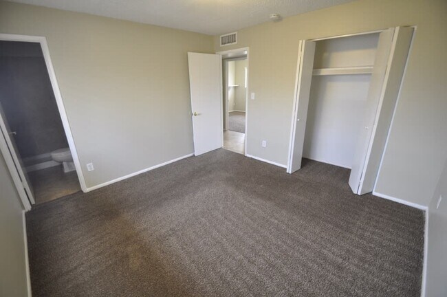 Foto del edificio - 6821 N 39th Ave