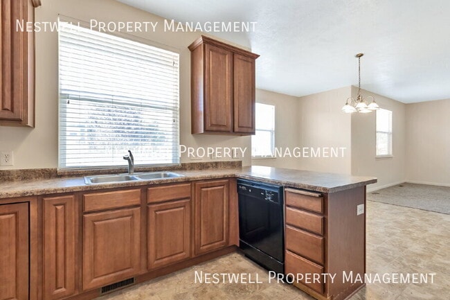 Foto del edificio - 11536 S Oakmond Rd