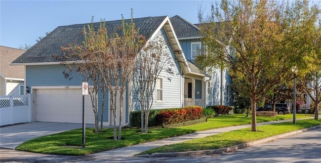 Building Photo - 1608 Hanks Ave