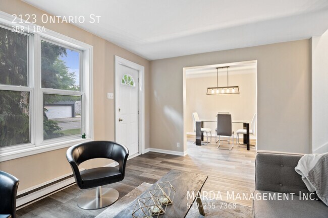 Photo du bâtiment - RENOVATED 3 BED/1 BATH HOME IN WALKERVILLE...