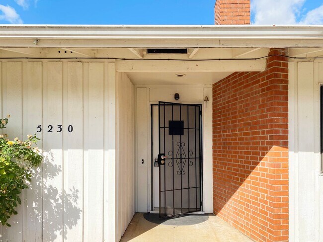 Foto del edificio - Charming Single Level 3 Bedroom in Adair V...